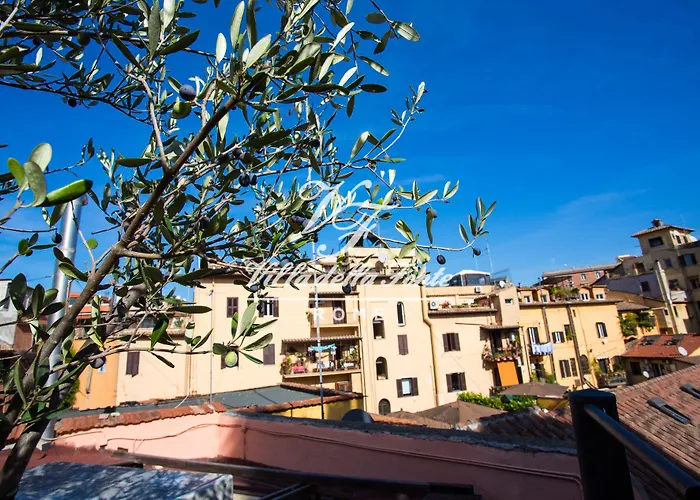 Della Fonte Bed & Breakfast 4*
